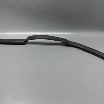 670172827 MASERATI DOOR OPENING FRONT GASKET OEM 670172827