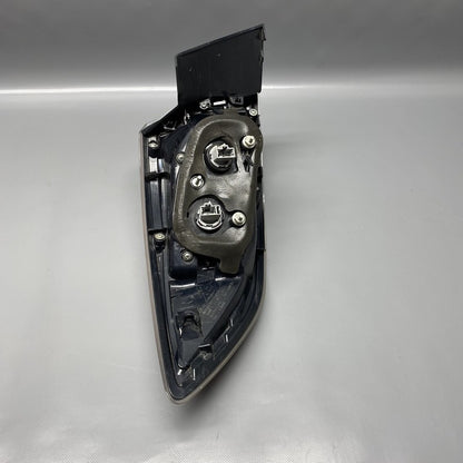 BBN751150 MAZDA 3 HATCHBACK TAIL LIGHT RIGHT PASSENGER BBN751150 2010 2011 2012 2013 OEM