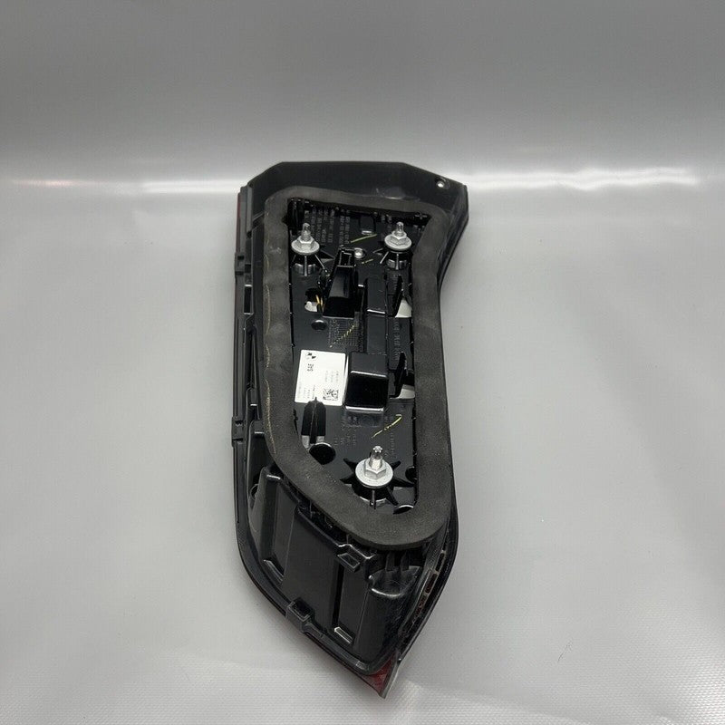 BMW X5 TAIL LIGHT LEFT DRIVER INNER 2019 2020 2021 OEM 7793199707