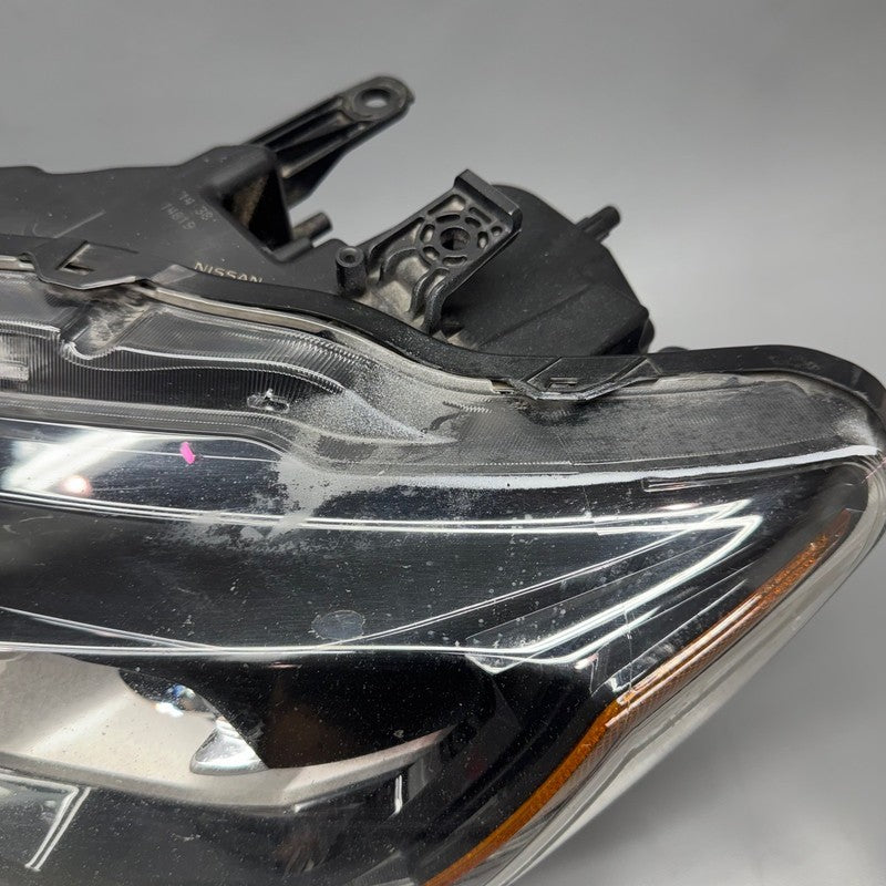 NISSAN ROGUE HEADLIGHT LEFT DRIVER 2017 2018 2019 LED OEM