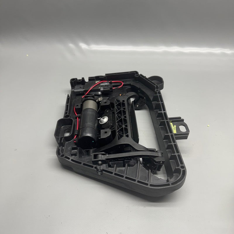 TESLA MODEL S DOOR HANDLE RIGHT FRONT 2017 2018 2019 GEN2 OEM 1046122-