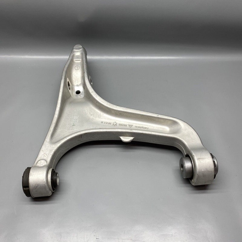 6701078020 MASERATI QUATTROPORTE CONTROL ARM RIGHT FRONT 2014 2015 2016 6701078020 OEM
