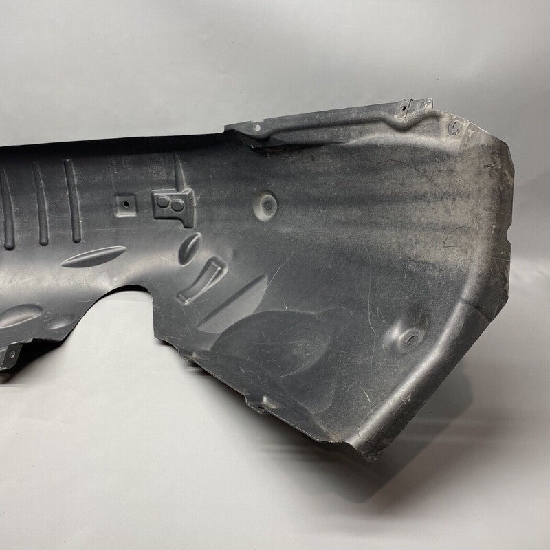 420821171E AUDI R8 SPYDER FENDER LINER LEFT FRONT 420821171E 2011 2012 2013 2014 2015 OEM
