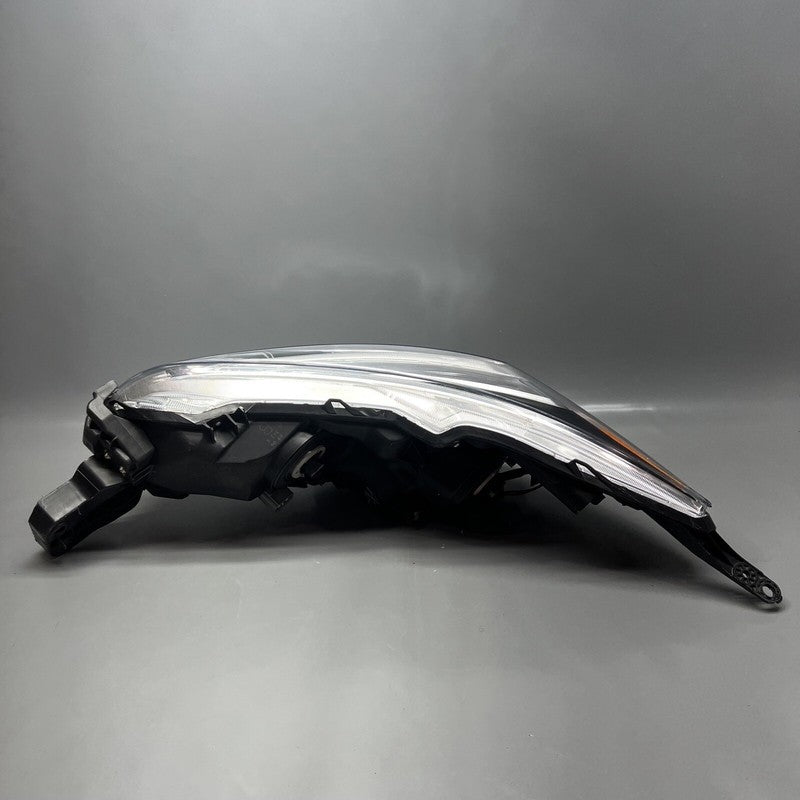SUBARU LEGACY OUTBACK HEADLIGHT RIGHT PASSENGER 2015 2016 2017 HALOGEN