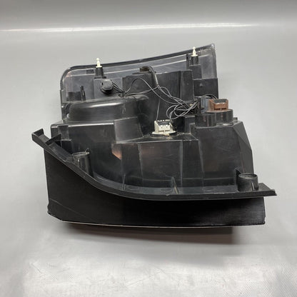 A056008 RANGE ROVER SPORT TAIL LIGHT LEFT DRIVER SIDE A056008 2010 2011 OEM