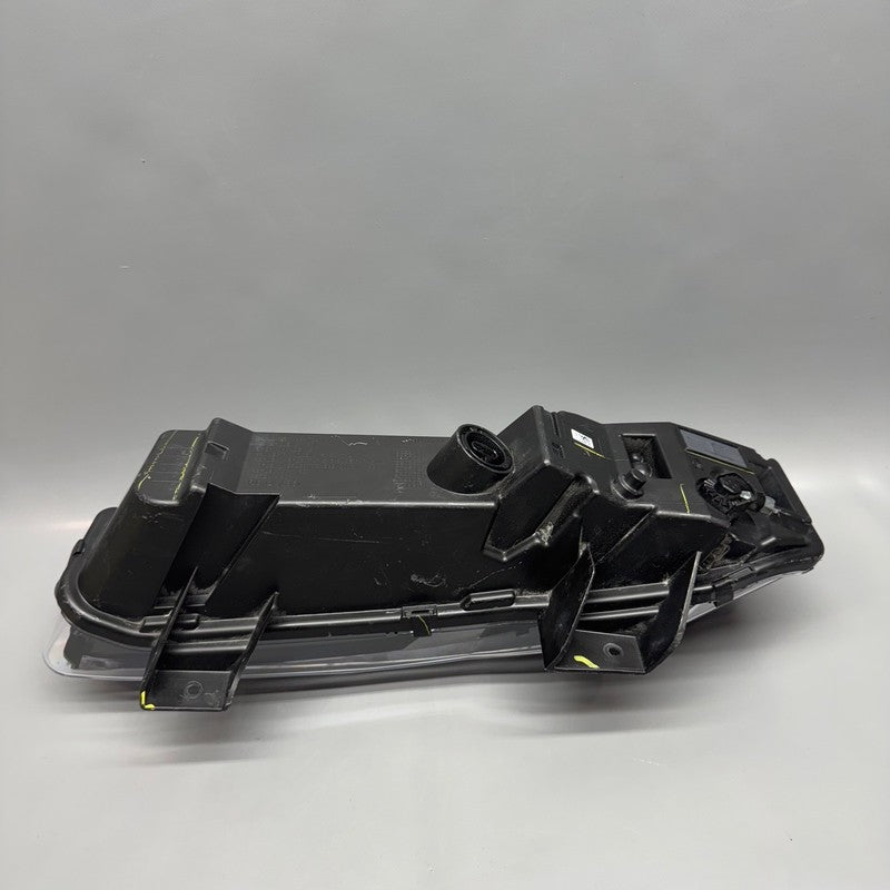 1563711-00-C TESLA MODEL S PLAID FOG LIGHT RIGHT PASSENGER 2021 2022 2023 OEM 1563711-00-C