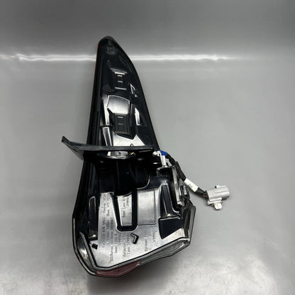 TOYOTA HIGHLANDER TAIL LIGHT LEFT DRIVER 2020 2021 2022 OEM 