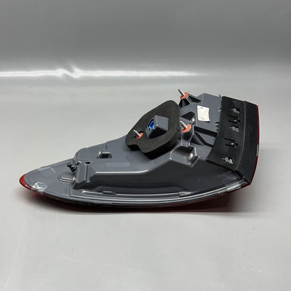 A2539061100 MERCEDES BENZ GLC300 TAIL LIGHT LEFT DRIVER LED OEM 2016 2017 2018 2019 