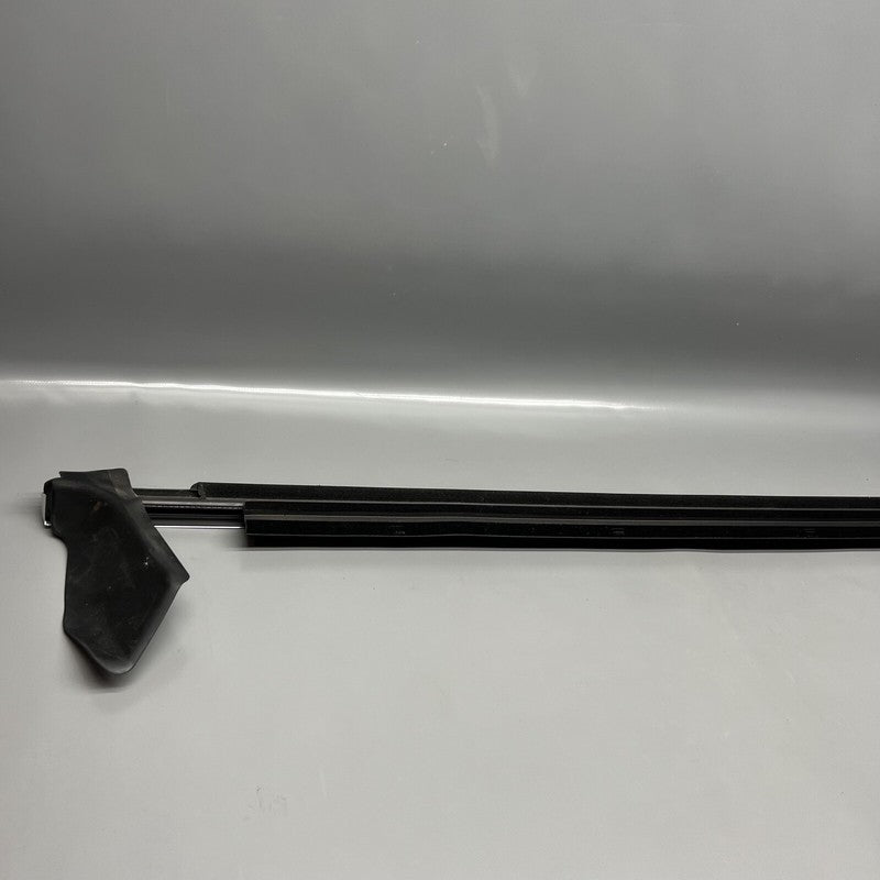 4H0853283C AUDI A8 DOOR WINDOW MOLDING LEFT FRONT 2013 14 15 16 17 2018 OEM 4H0853283C