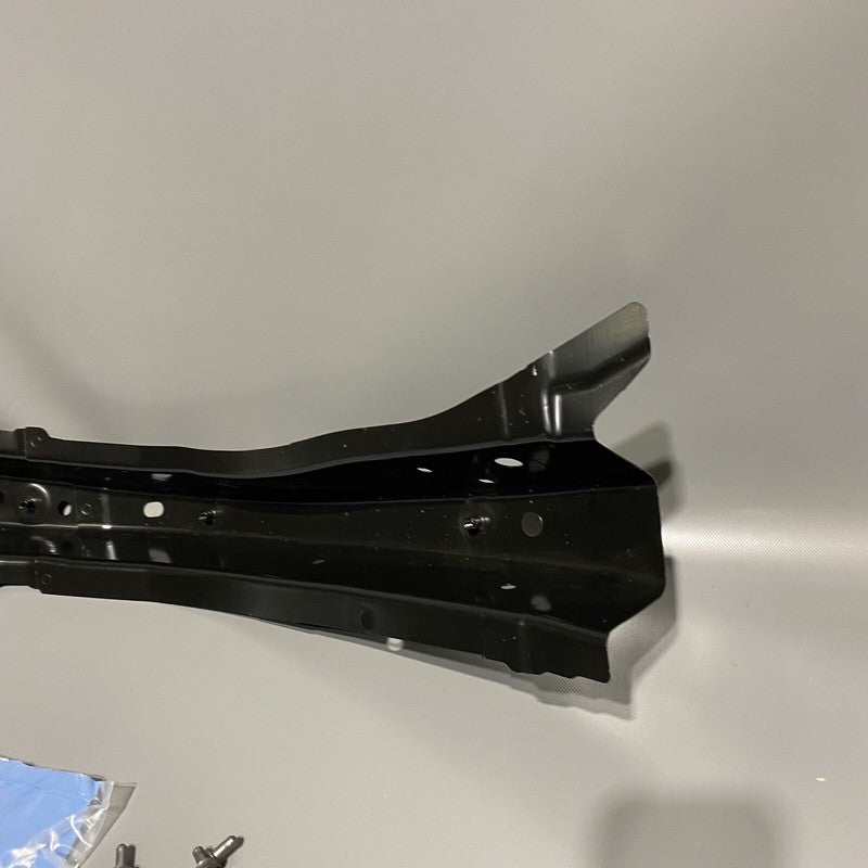 4M0805157G AUDI Q7 APRON REINFORCEMENT LEFT FRONT PLATE 2017 2018 2019 2020 OEM