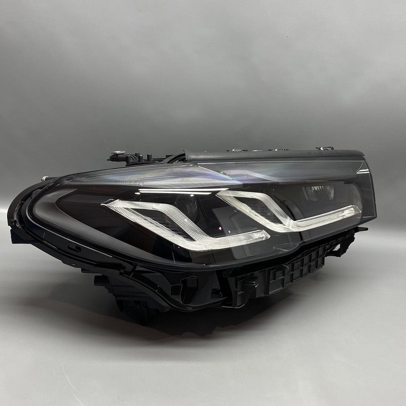 8082660 BMW M5 HEADLIGHT RIGHT PASSENGER 2021 2022 LED 540 550 8082660 OEM