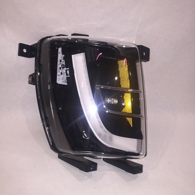1034327-00-A TESLA MODEL X RIGHT PASSENGER SIDE FOG LIGHT 2015 2016 2017 2018 OEM