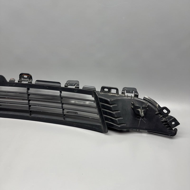 1493759-00-A TESLA MODEL Y GRILLE FRONT CENTER LOWER 2020 2021 2022 2023 OEM 1493759-00-A