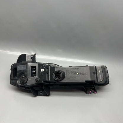 1563710-00-B TESLA MODEL S PLAID FOG LIGHT LEFT DRIVER 2021 2022 2023 2024 OEM 3 PIN 