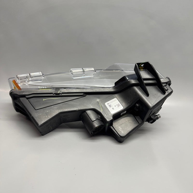 TESLA MODEL 3 FOG LIGHT RIGHT PASSENGER 2017 2018 2019 2020 2021 2022 
