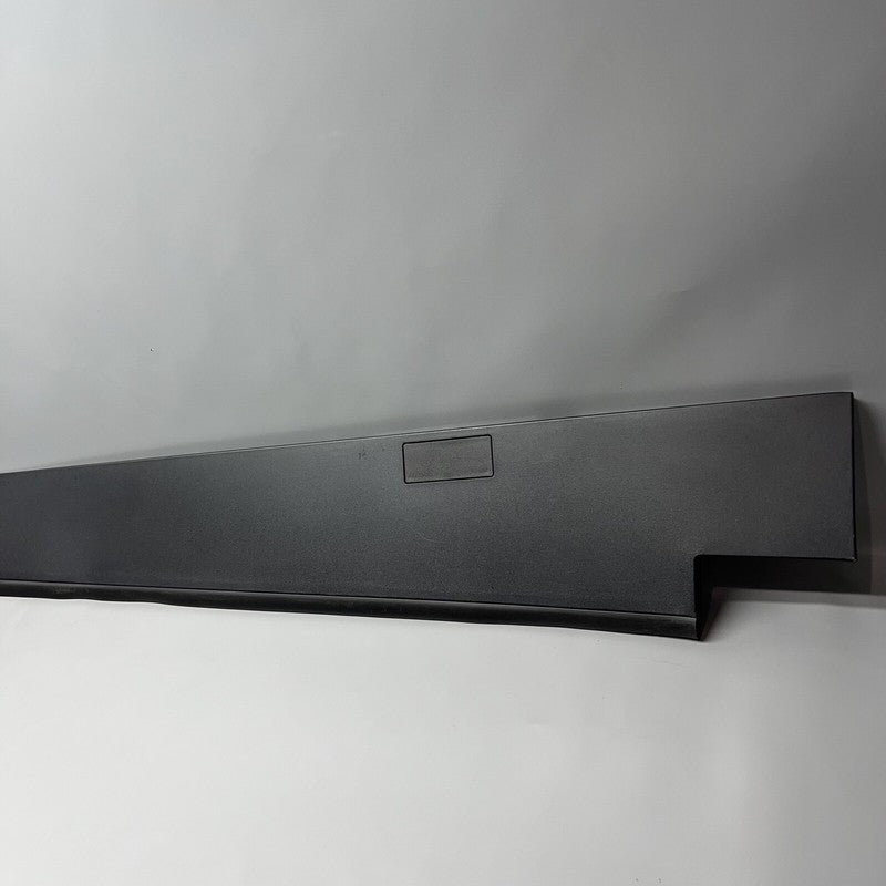 1741539-00-F TESLA CYBERTRUCK BEDSIDE SAIL APPLIQUE RIGHT 2023 2024 OEM 1741539-00-F