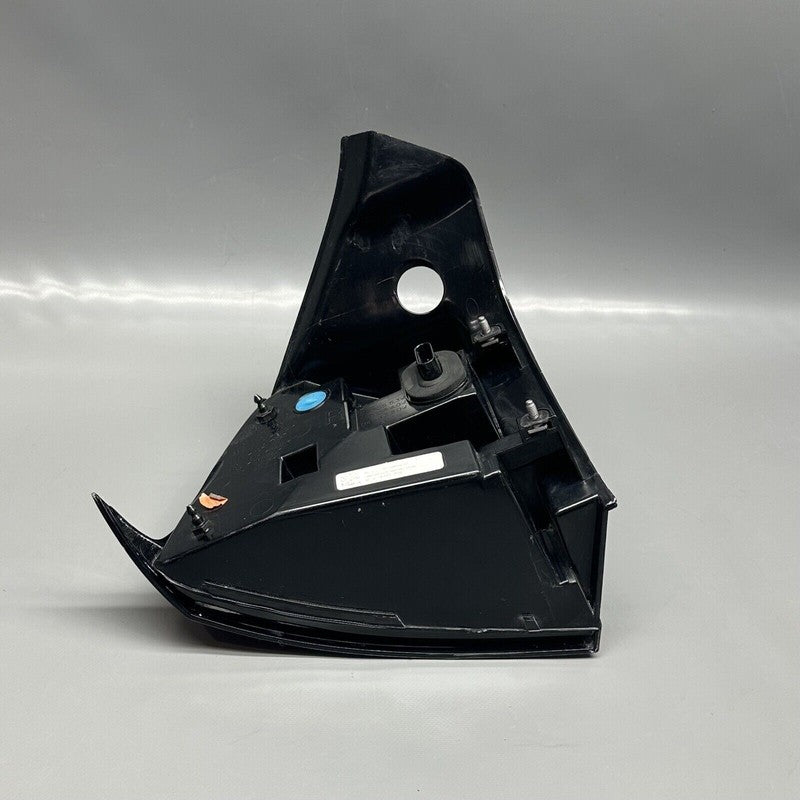 MODEL 3 TESLA MODEL 3 TAIL LIGHT RIGHT PASSENGER 2017 2018 2019 2020 2021 LED OEM 