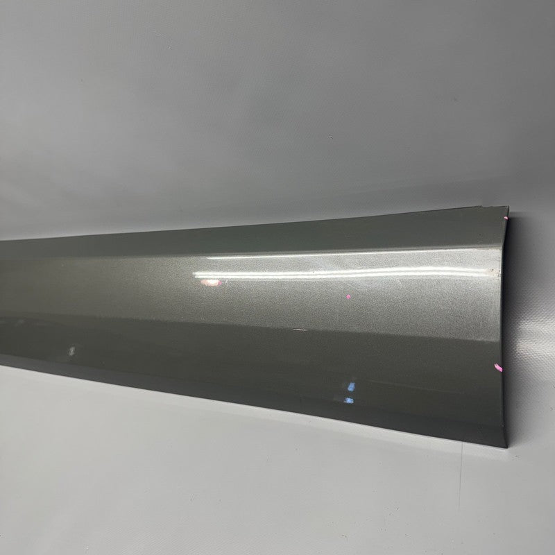 AUDI Q3 DOOR TRIM MOLDING RIGHT FRONT 2019 2020 2021 2022 OEM 83A85396