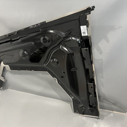 1928316-00-A TESLA CYBERTRUCK QUARTER PANEL LEFT 2024 2025 OEM 1928316-00-A