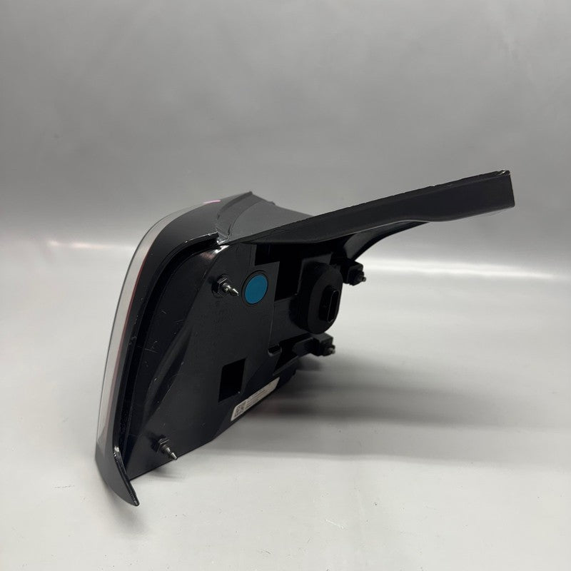 TESLA MODEL 3 TAIL LIGHT RIGHT PASSENGER 2017 2018 2019 2020 2021 LED 