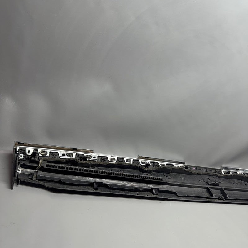 TESLA MODEL Y FRONT DASH PANEL TRIM OEM 1619564