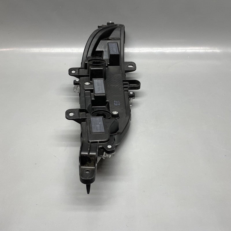 TOYOTA VENZA BUMPER SIGNAL LIGHT LEFT DRIVER 2021 2022 OEM 