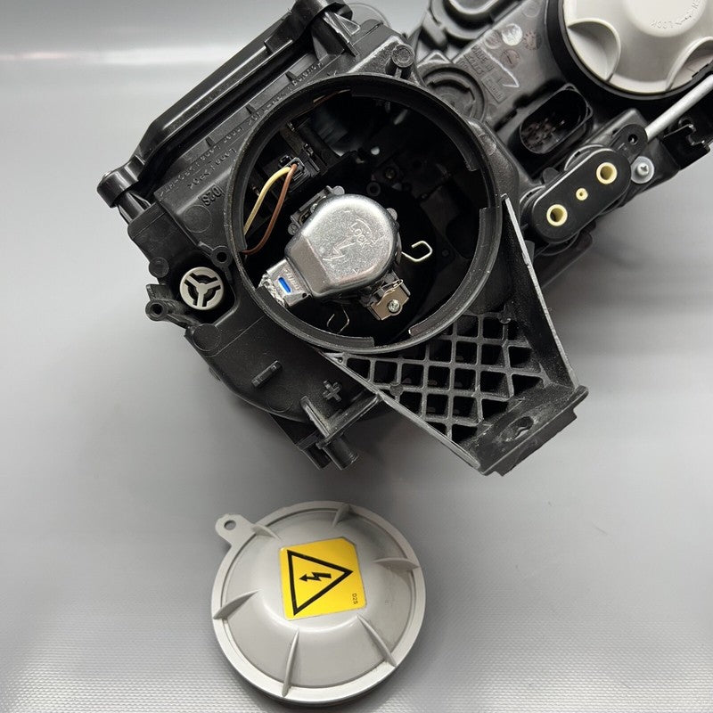 BENTLEY GT GTC SUPERSPORT HEADLIGHT RIGHT PASSENGER 2009 10 11 2012 XENON OEM 