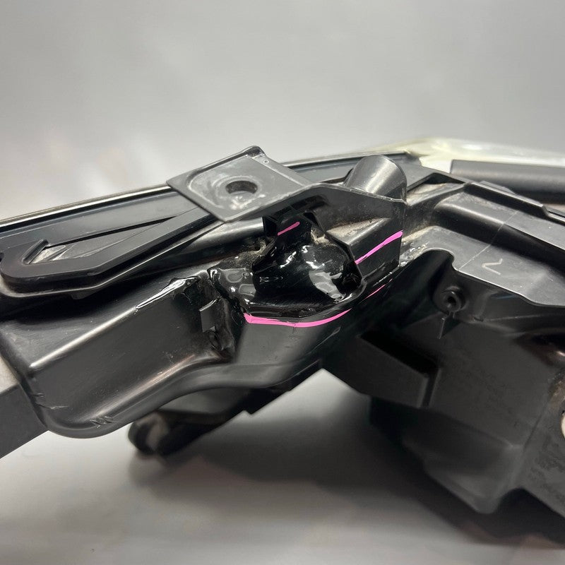 TOYOTA CAMRY HEADLIGHT LEFT DRIVER 2018 2019 2020 3 STRIPE DRL