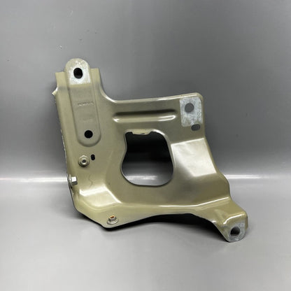 1487492-00-A TESLA MODEL Y FENDER SUPPORT BRACKET RIGHT 2020 2021 2022 2023 OEM 1487492-00-A