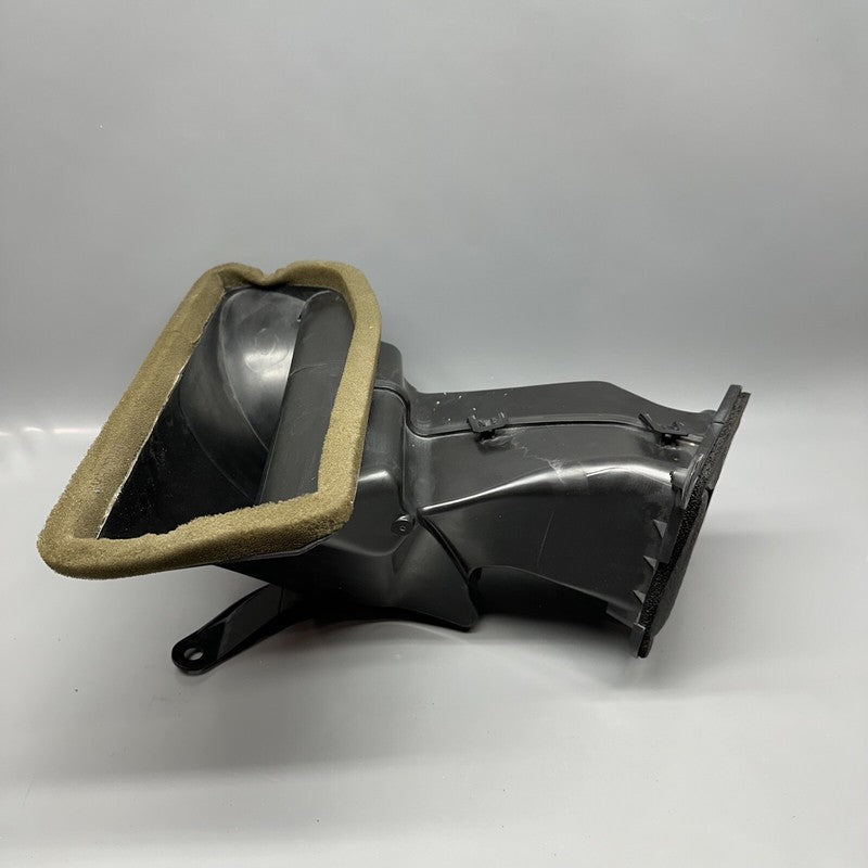 1509536-00-A TESLA MODEL Y AIR INTAKE DUCT 2020 2021 2022 2023 OEM 1509536-00-A