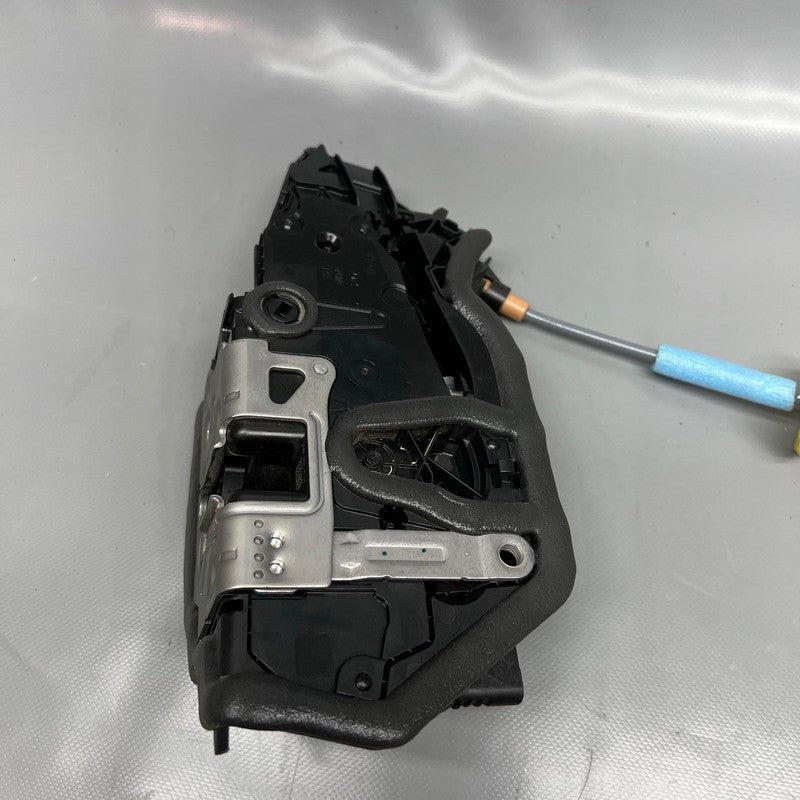 BMW X1 DOOR LOCK RIGHT REAR 2023 2024 2025 OEM 5A160C4