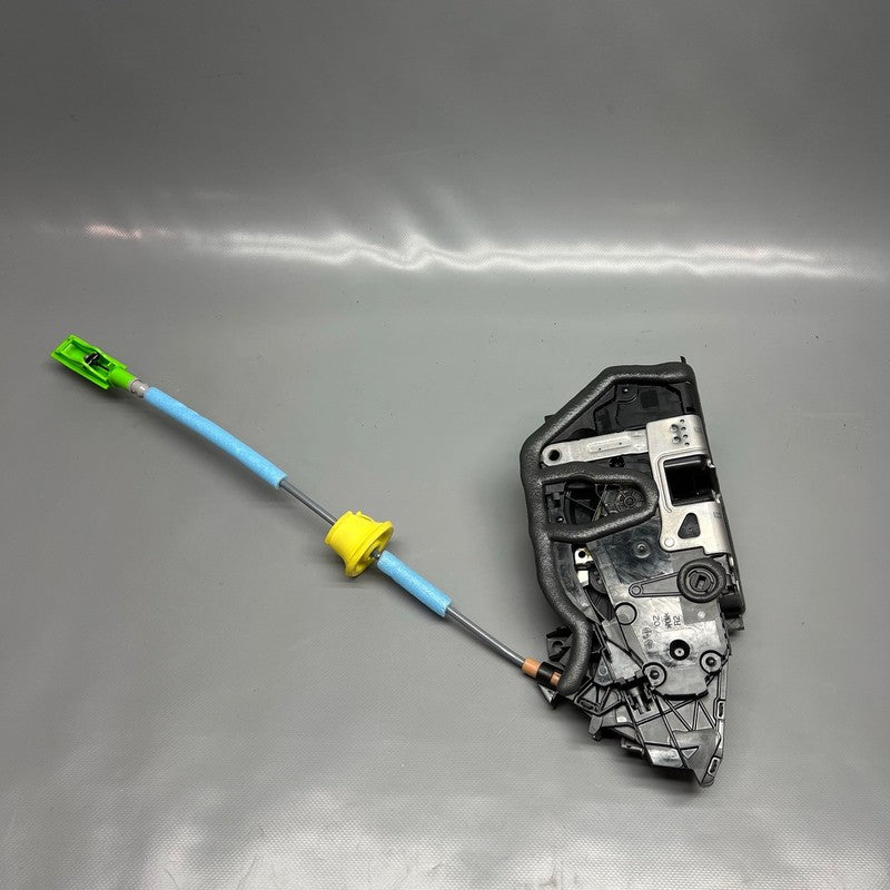 BMW X1 DOOR LOCK RIGHT REAR 2023 2024 2025 OEM 5A160C4