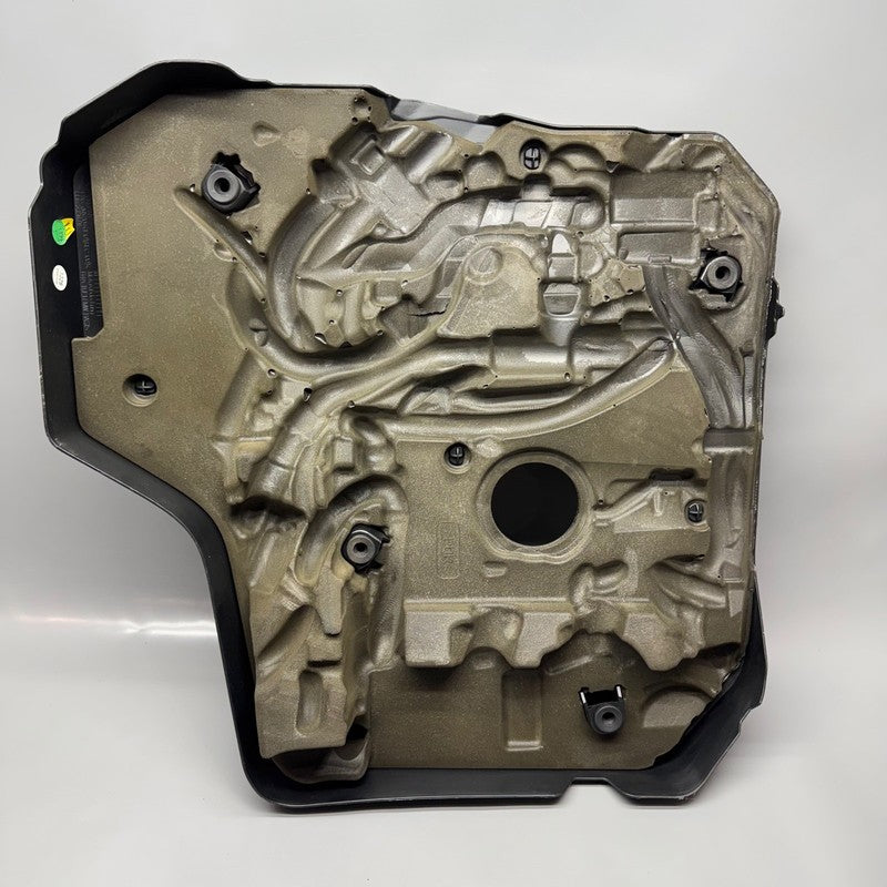 BMW 330I ENGINE COVER 2019 2020 2021 2022 2023 OEM 8676203