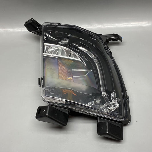 6005914-00-i TESLA MODEL S FOG LIGHT RIGHT PASSENGER 2016 2017 18 2019 2020 OEM 6005914-00-i