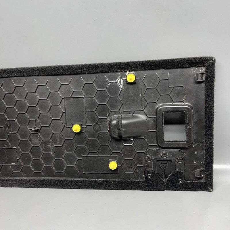 1493924-00-E TESLA MODEL Y 2ND ROW SEAT BACK COVER MIDDLE 2020 21 22 2023 OEM 1493924-00-E