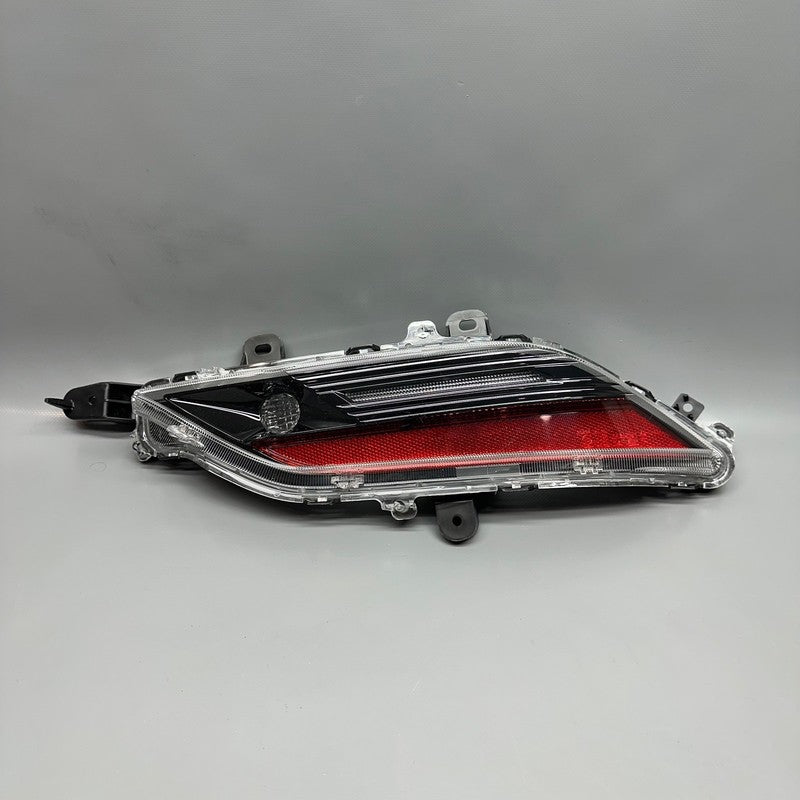 TOYOTA VENZA TAIL LIGHT RIGHT BUMPER RIGHT PASSENGER 2021 2022 2023 OE