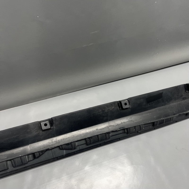 6005875-00-J TESLA MODEL S ROCKER MOLDING RIGHT SIDE 2016 2017 2018 2019 2020 6005875-00-J