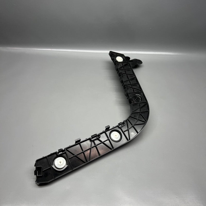 1494037-00-A TESLA MODEL Y BUMPER RETAINER BRACKET RIGHT 2020 2021 2022 2023 OEM 1494037-00-A