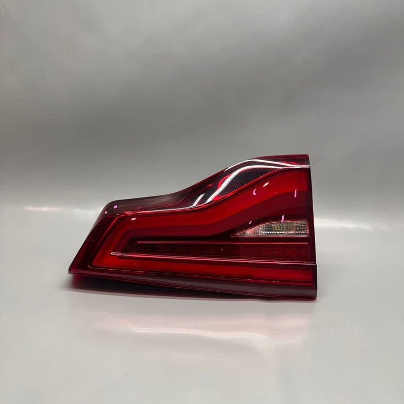 BMW X3 TAIL LIGHT INNER LEFT DRIVER 2018 2019 2020 2021 LED OEM H77408