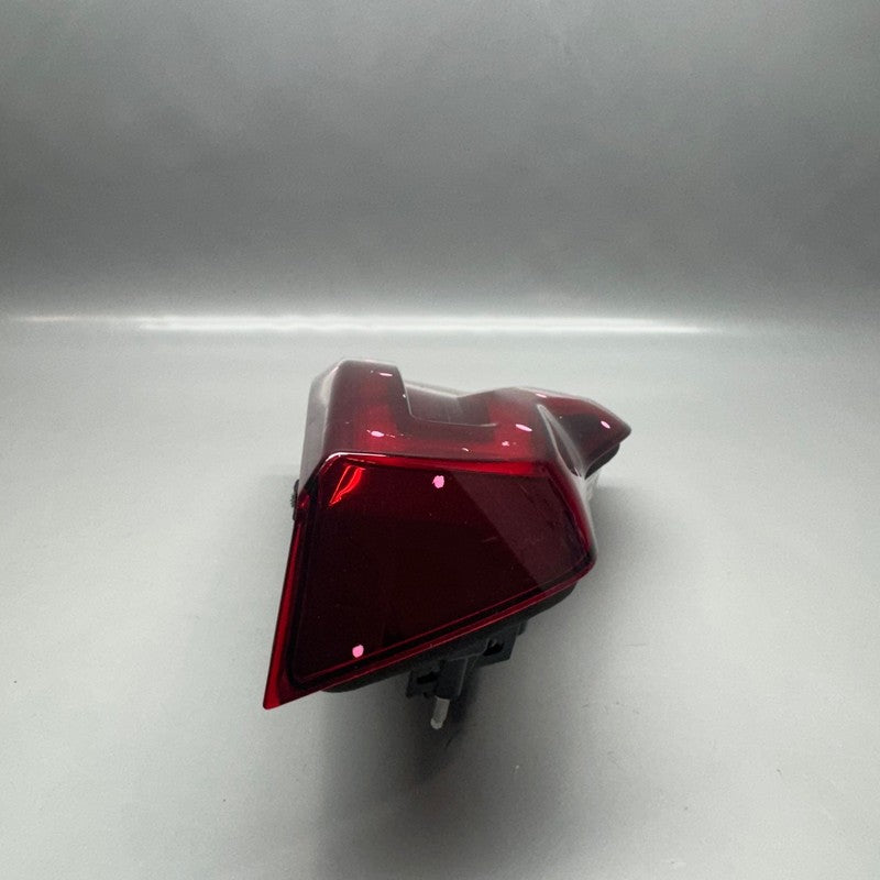 BMW X3M TAIL LIGHT RIGHT INNER PASSENGER 2018 2019 2020 2021 OEM 89853