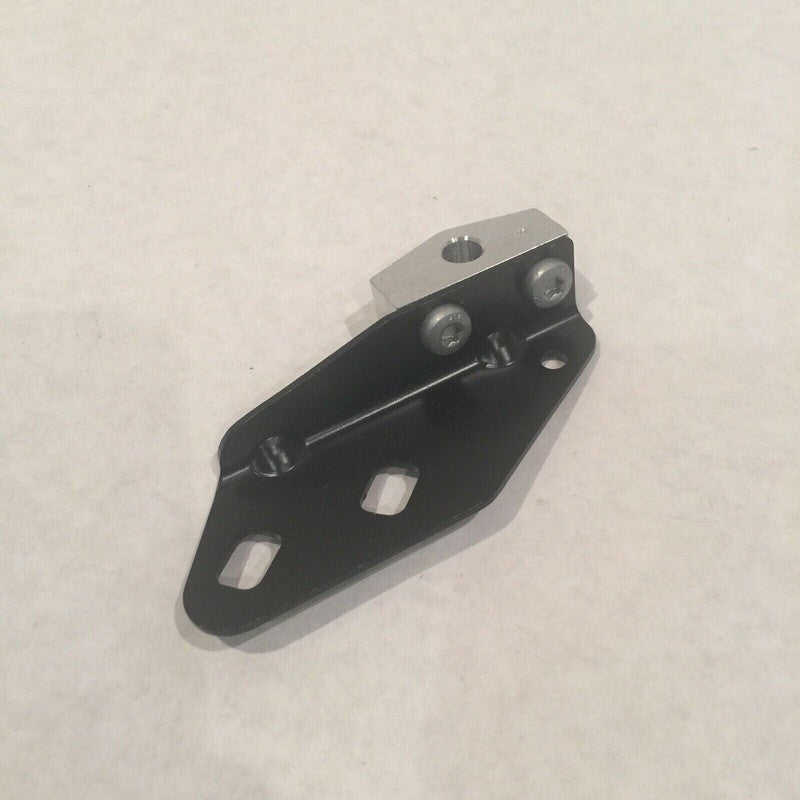 420810841B AUDI R8 LEFT EXTERIOR MOUNT BRACKET 2008 2009 2010 2011 2012 OEM