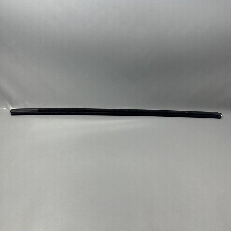 1080748-01-J TESLA MODEL 3 DOOR WINDOW MOLDING RIGHT REAR 2017 18 19 20 21 2022 1080748-01-J