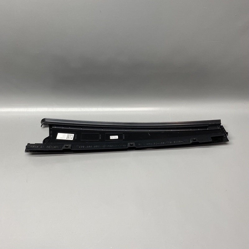 95B853352G PORSCHE MACAN TRIM FOR PILLAR B RIGHT REAR 2015 2016 2017 2018 2019 2020 OEM 