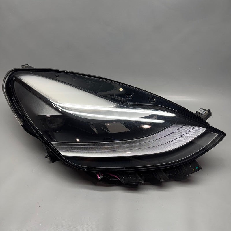 TESLA MODEL 3 Y HEADLIGHT RIGHT PASSENGER 2021 2022 2023 LED OEM 15149
