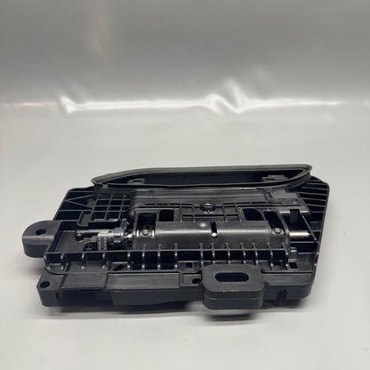 TESLA MODEL S DOOR HANDLE LEFT FRONT GEN2 2017 2018 2019 1046121-00-G