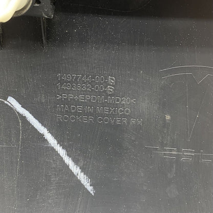 1497744-00-B TESLA MODEL Y ROCKER MOLDING RIGHT PASSENGER 2020 2021 2022 2023 1497744-00-B