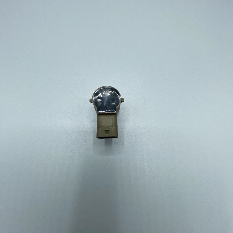 5Q1919275 AUDI Q8 PARKING SENSOR FRONT A7 5Q1919275 2019 2020 OEM SILVER