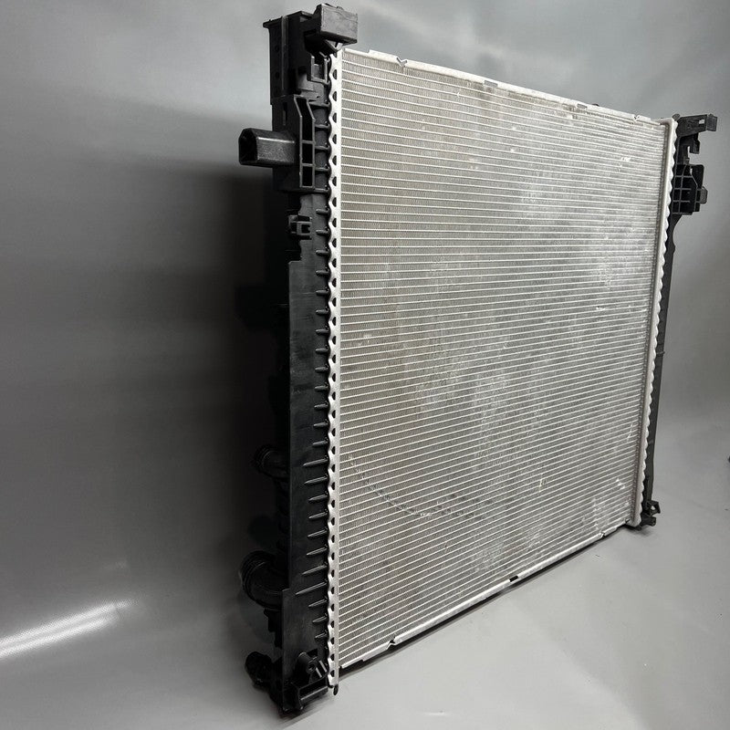 BMW X3 X4 COOLING RADIATOR 2017 2018 2019 OEM 8642742