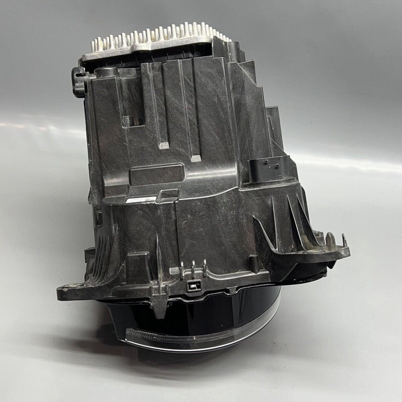 L8B2-13W029-FF LAND ROVER DEFENDER HEADLIGHT RIGHT PASSENGER LED 2020 2021 2022 L8B2-13W029-FF