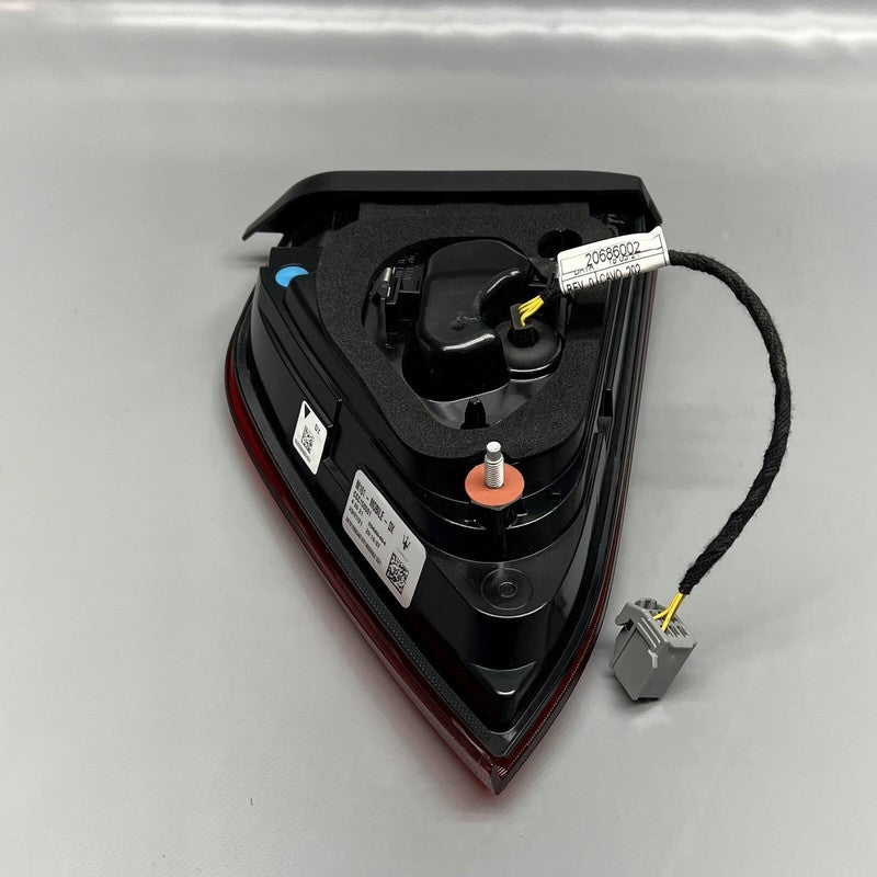 MASERATI LEVANTE INNER TAIL LIGHT RIGHT SIDE 2017 18 19 20 21 2022 OEM